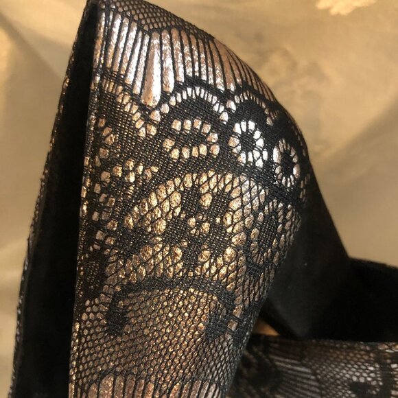 Black and Silver Lace Look Toeless Pump - Picture 16 of 16